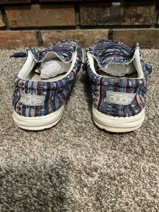 Hey Dude Men’s Wally Native- Southwestern Pattern Slip-On Loafers Size 12 - Picture 3 of 8